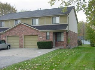 115 Biltmore Blvd, Troy, MI 48084
