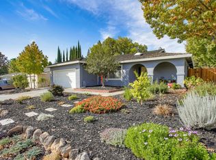 1809 Saint Ann Ct, Carmichael, CA