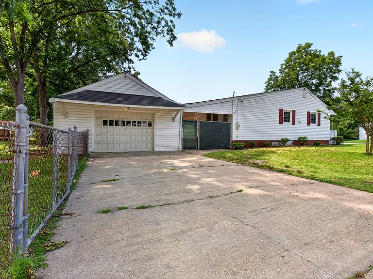 21 Aspenwood Dr — Photo 47