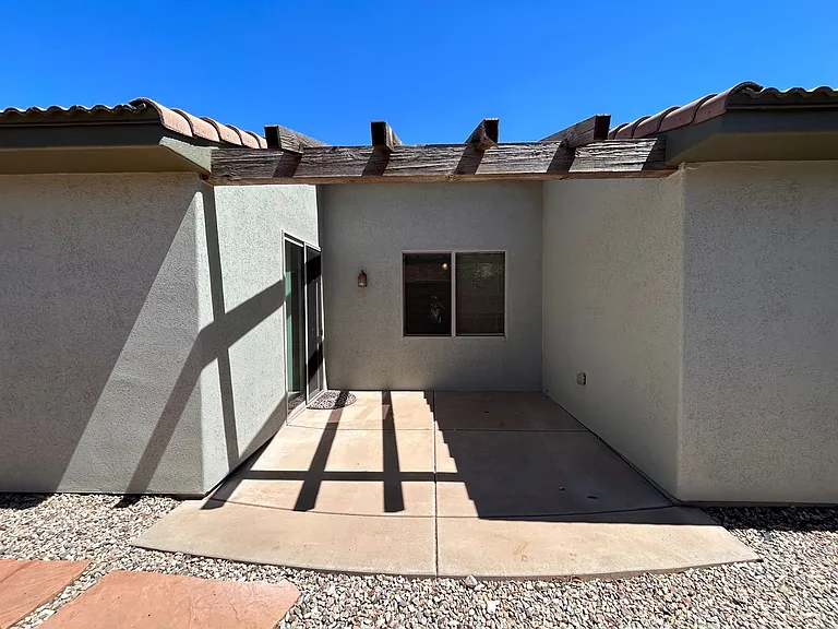 2094 N Red Mountain Rd — Photo 29