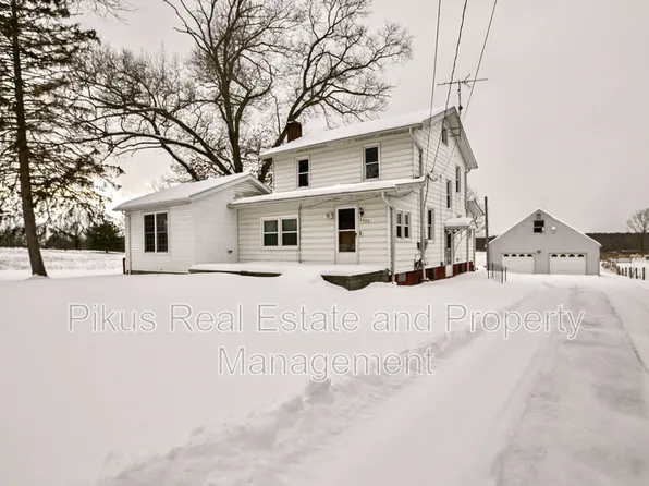2227 New Milford Rd, Atwater, OH 44201