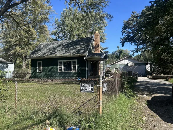 2421 Wheeler St, Gary, IN 46406