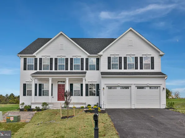 1809 Shannon Dr S, Greencastle, PA 17225