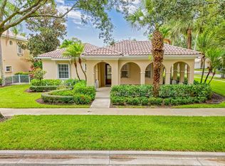 121 Savona Dr, Jupiter, FL 33458