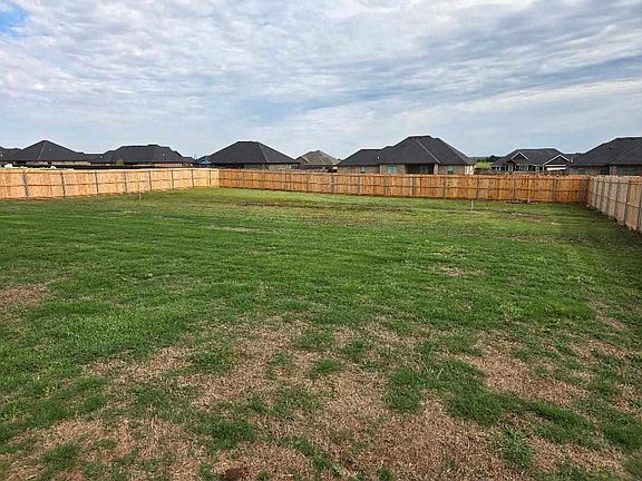 4th image of 5742 NE Minnow Ln