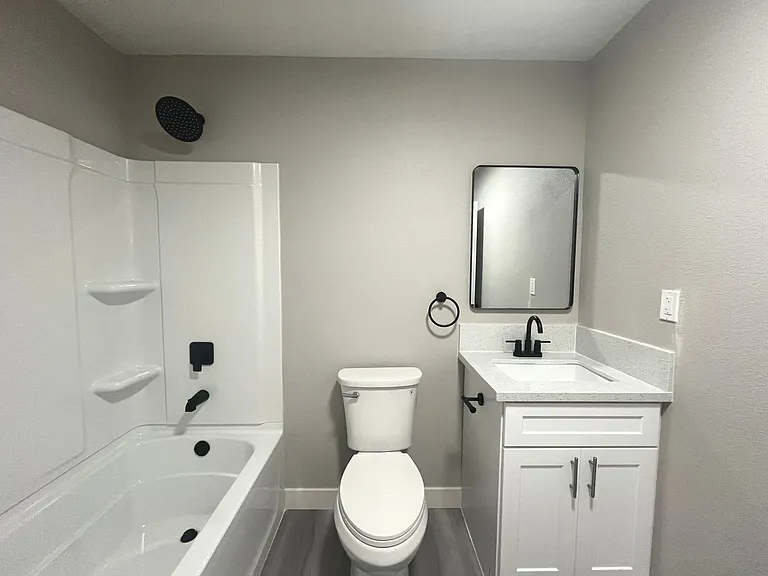 3801 Valley Forge Ave — Photo 24