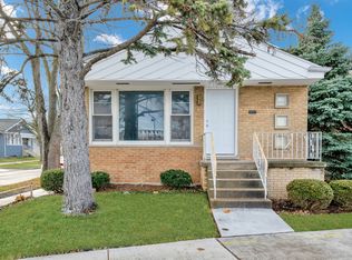 6420 Windsor Ave, Berwyn, IL 60402