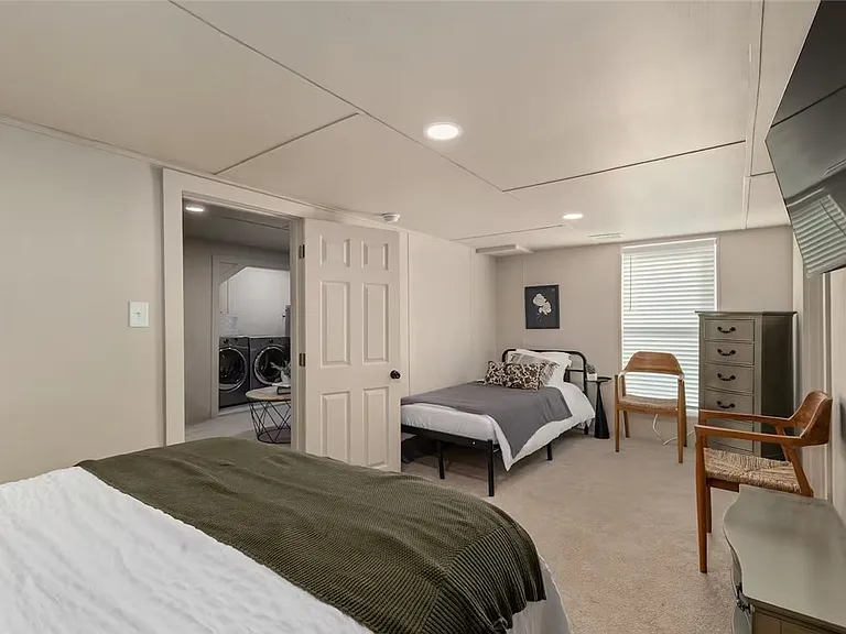 207 N Preston Ave — Photo 28