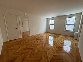 7200 Ridge Boulevard