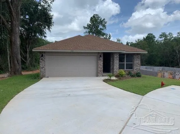 920 Rustling Pine Rd #18B, Cantonment, FL 32533
