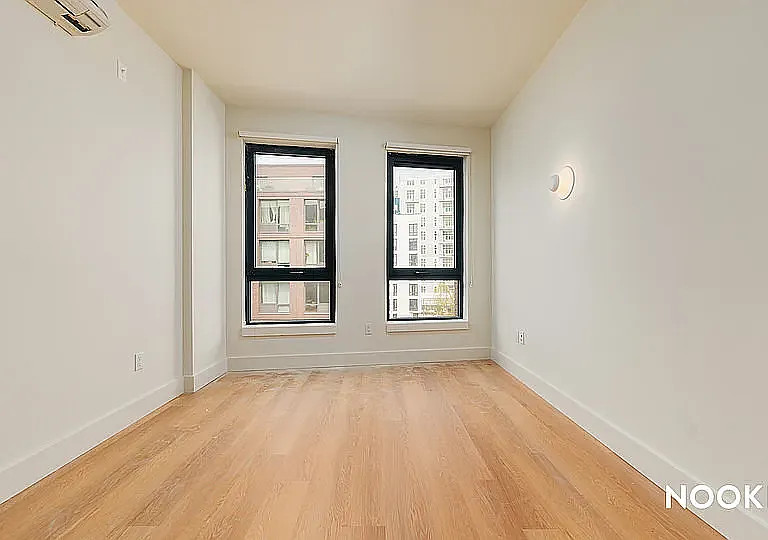130 Hope St #524 — Photo 8