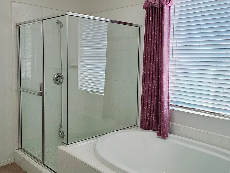6751 Heathgrove Dr — Photo 11