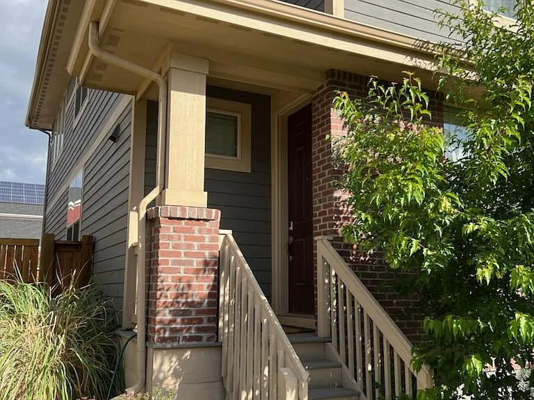 5283 Chester St — Photo 11