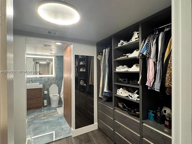 1750 N Bayshore Dr #2803 — Photo 21