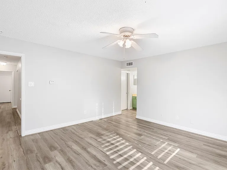 781 Country Place Dr #2016 — Photo 4