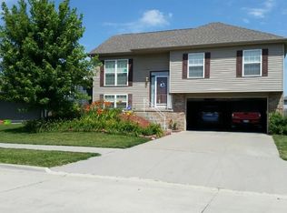 2615 S 16th St, Council Bluffs, IA 51501