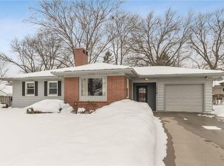 1329 Roosevelt Ave, Ames, IA 50010