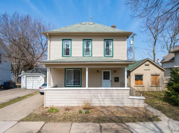 32 Ferrin Pl, Mount Clemens, MI 48043