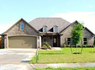 513 River Birch Dr, Lumberton, TX 77657