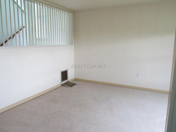 3rd image of 6056 Fairfax Cir