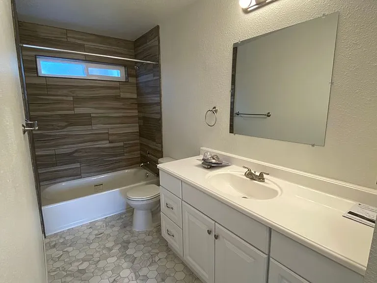6767 Amherst St #B — Photo 3