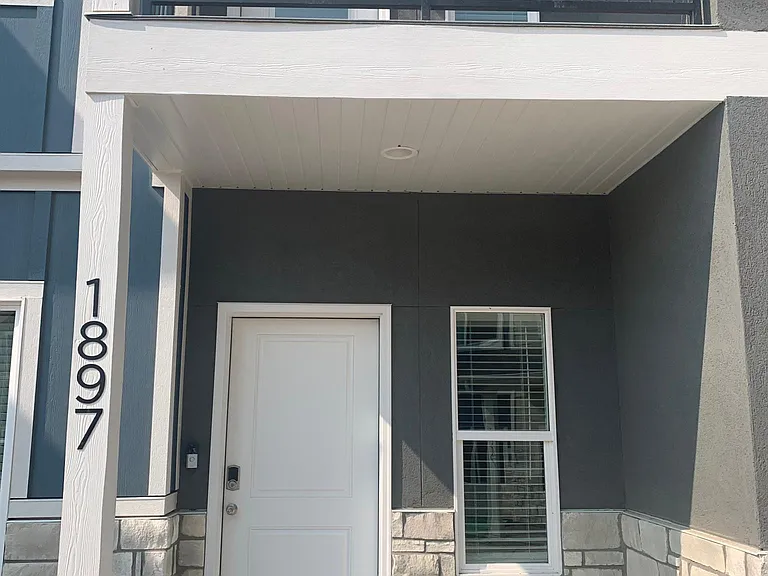 1897 W 1175 N #1897 — Photo 4