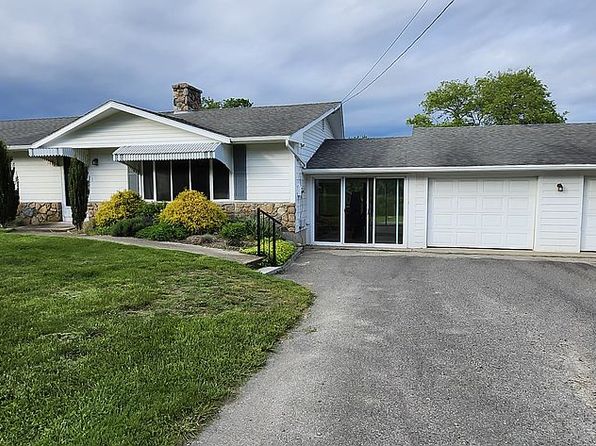 16 Wild Cherry Dr