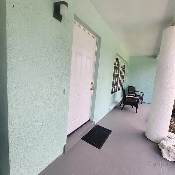 2023 Gold Ave — Photo 17
