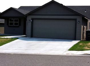 9371 W 7th Pl, Kennewick, WA 99336