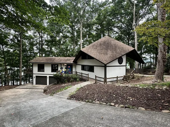 3421 The Trail Rd, Gainesville, GA 30501