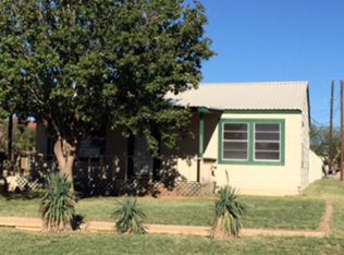 201 SW 5th St, Andrews, TX 79714