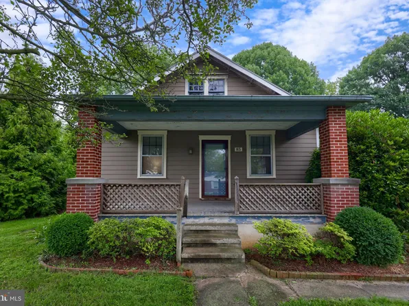85 Delp Rd, Lancaster, PA 17601