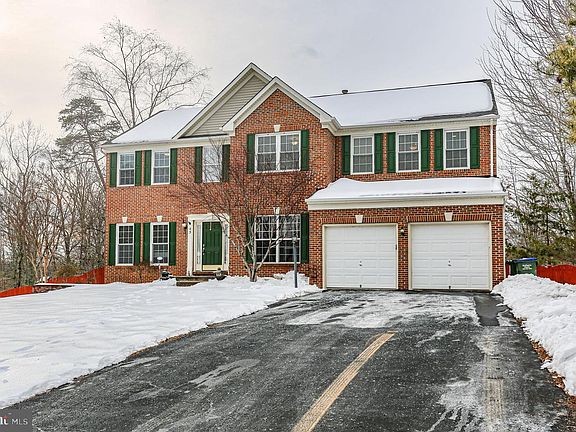 2nd image of 45 Crestwood Ln