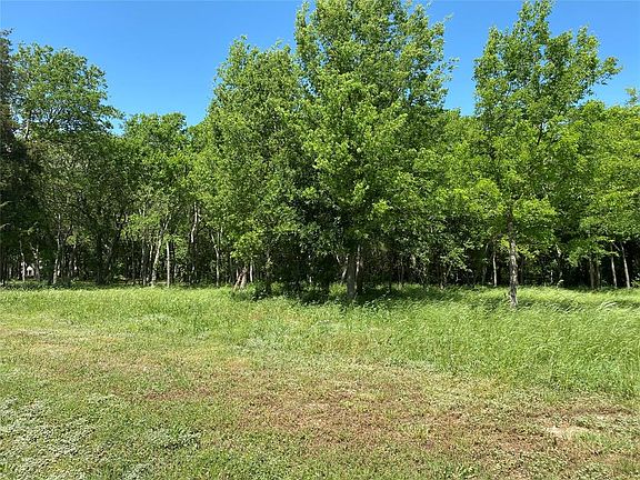 2nd image of 321 Mangrum Dr Lot 32 A