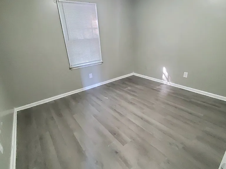 1812 London Church Rd NE #2B — Photo 11