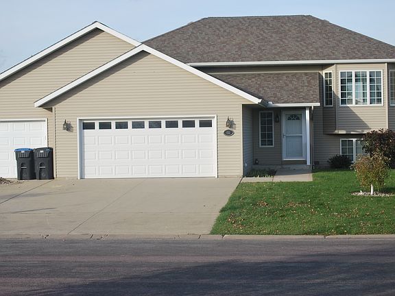 2nd image of 412 Grayhawk Dr