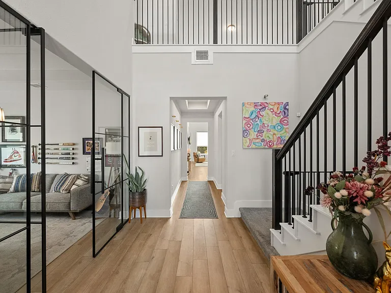 360 Crescent Moon Ct — Photo 20