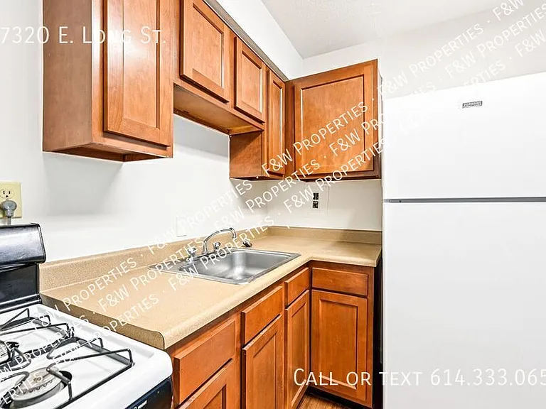 1732O E Long St — Photo 33