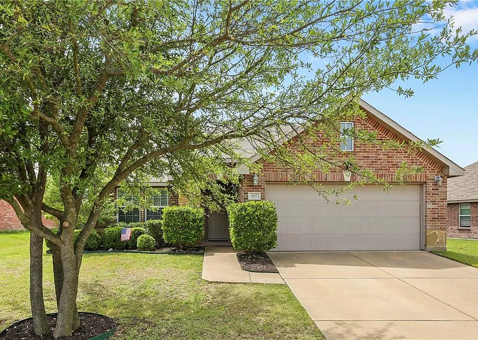 807 Windflower Dr
