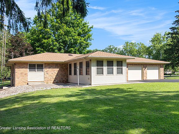 4th image of 3415 Josephine Ln
