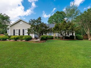 8 McBee Chapel Rd, Mauldin, SC 29662