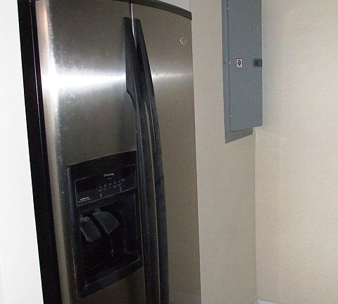 4th image of 10435 MIDTOWN #107