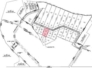 105 Edgewater Dr E, North East, PA
