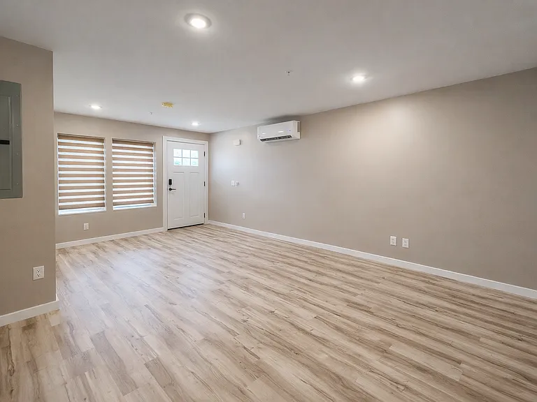 612 Hazard Ave #112 — Photo 5