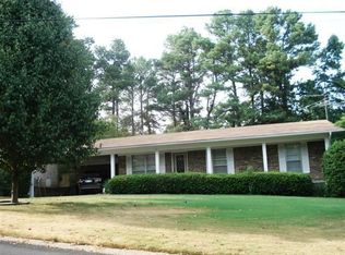 608 Ridgeview St, Hot Springs, AR 71901