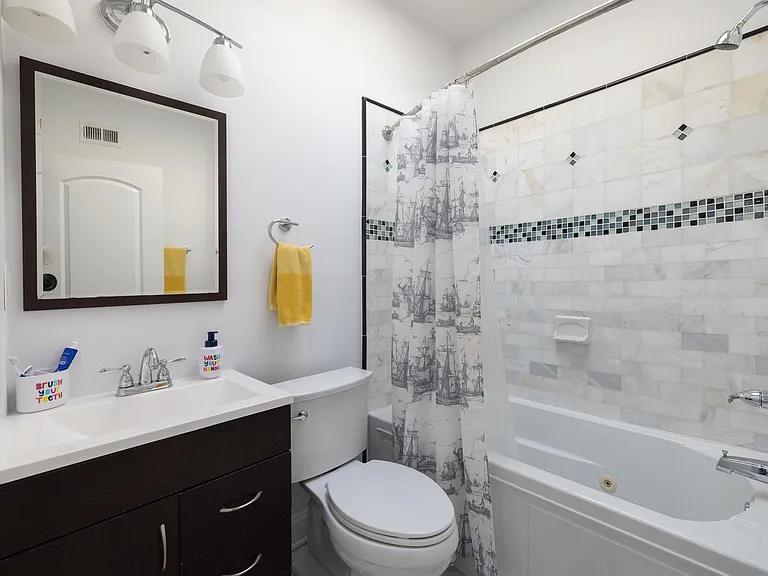 3815 New Hampshire Ave NW — Photo 17