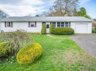 49 Pleasant St, Granby, MA 01033