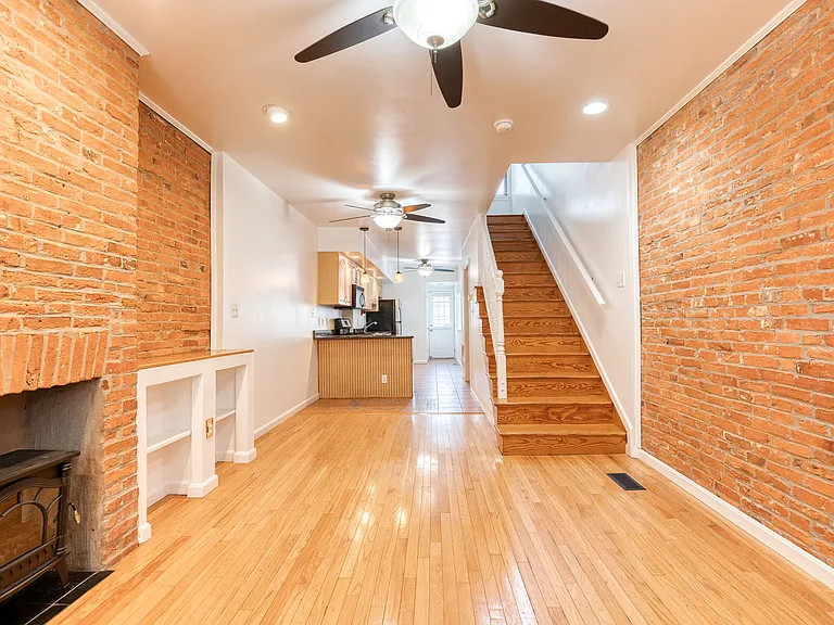 1608 S Hanover St — Photo 3