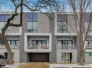 2005 N Albany Ave #2005, Chicago, IL 60647