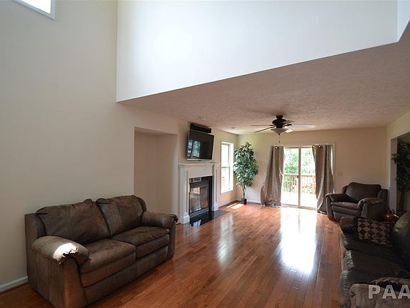 4th image of 2337 W Kenfield Ct